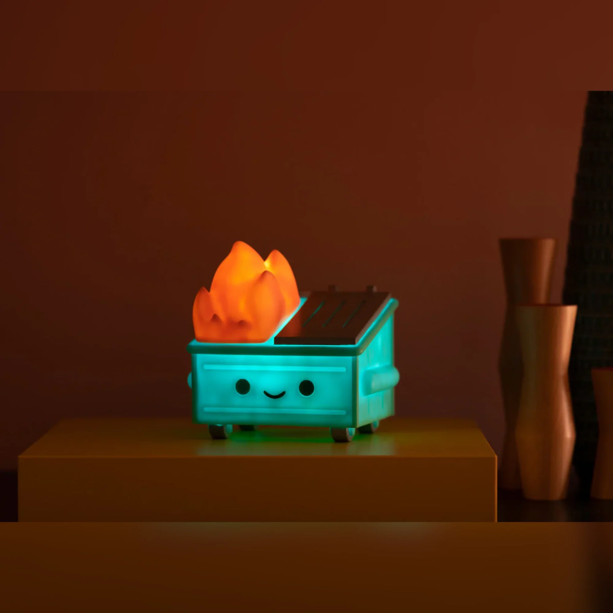 מנורת לילה | מזבלה בוערת - Dumpster Fire Night Light - Image 2