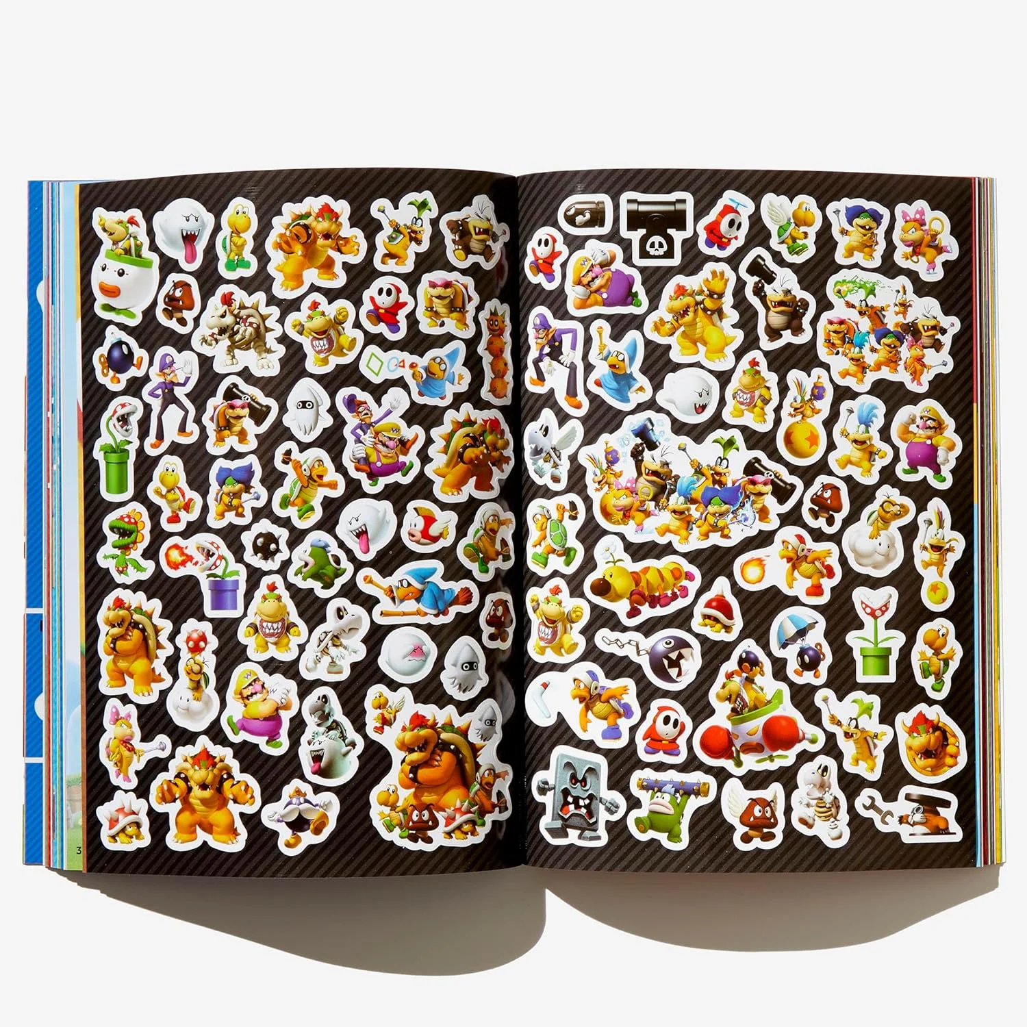 Super Mario Official Sticker Book - Image 4